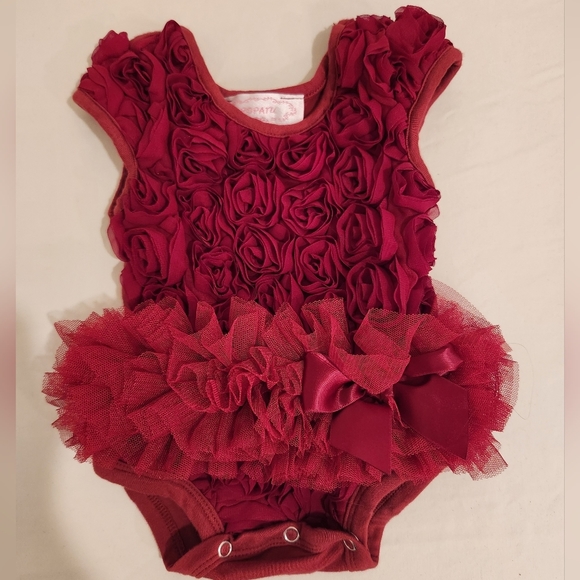 POPATU PRETTY RUBY COLOR FLOWER ONESIE WITH TUTU FOR BABY GIRLS - Picture 1 of 4